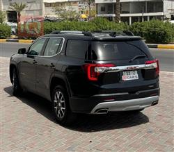 GMC Acadia